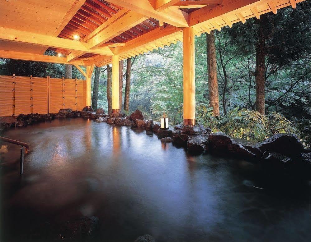 Yamanaka Onsen Shirasagiyu Tawaraya Hotel Kaga  Exterior photo